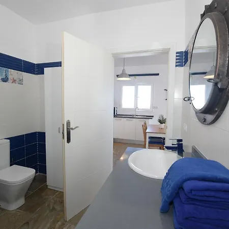 Fischer Roque Del Apartment